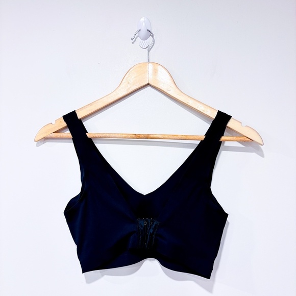 CARISMA Black invisible bralette - Picture 4 of 6